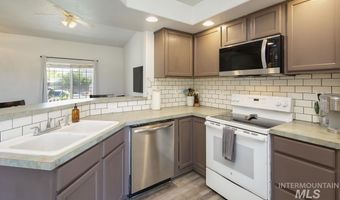 5008 Princeton Ave, Caldwell, ID 83607