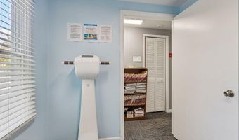 492 N Main St, Barnegat, NJ 08005