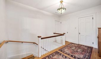 35 Benedict Rd, Bourne, MA 02532
