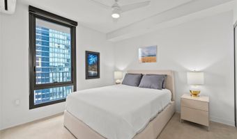 987 Queen St 2514, Honolulu, HI 96814