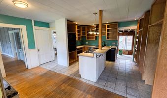 2325 Vt Rte 215 S, Cabot, VT 05647