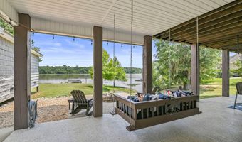 722 Lakeshore Dr, Autaugaville, AL 36003