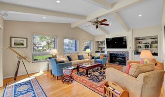444 Glenbrook Dr, Atlantis, FL 33462
