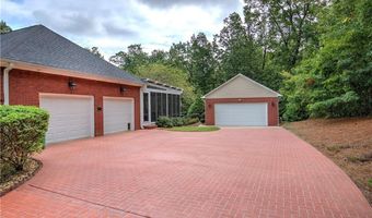 29 Hunters Ridge Dr, Adairsville, GA 30103