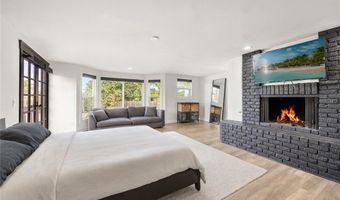 25311 Pike Rd, Laguna Hills, CA 92653