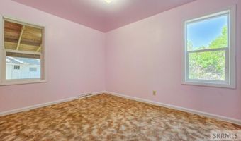 355 Louise Dr, Arco, ID 83213