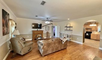 2259 E Laurel St, Atmore, AL 36502