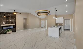 15155 Pocahantas St, Apple Valley, CA 92307