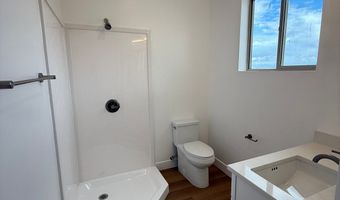1336 E LONE ROCK VIEW Dr, Big Water, UT 84741