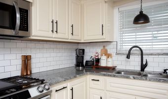 1208 SKYLINE Dr, Amarillo, TX 79108