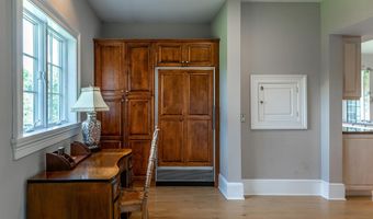 370 Northrop St, Bridgewater, CT 06752