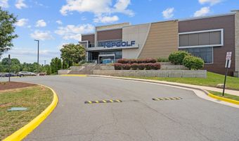 20322 BEECHWOOD Ter 202, Ashburn, VA 20147