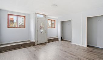 13 COTTAGE St, Bayonne, NJ 07002
