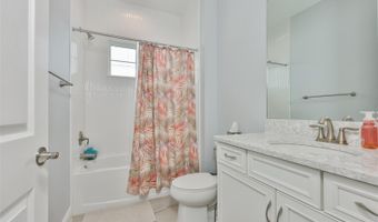 5379 EVERLONG Dr, Apollo Beach, FL 33572