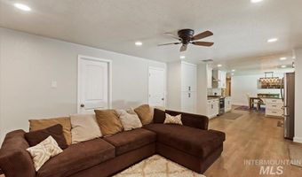 13712 Jarett St, Caldwell, ID 83607