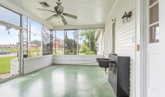 125 N Main St, Abbeville, LA 70510