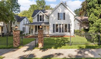 204 N Huber St, Anamosa, IA 52205