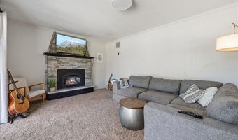 8833 County Road 11 NE, Alexandria, MN 56308
