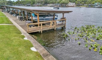 1640 JUNO Trl 205C, Astor, FL 32102