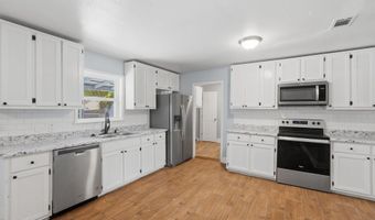 331 Big Lake Rd, Biloxi, MS 39531