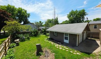 1000 5th St NW, Altoona, IA 50009