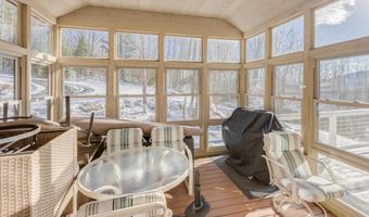 241 Windmill Rd, Campton, NH 03223