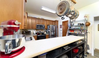 99-2056 PUKEAWE Cir, Hawaii National Park, HI 96718
