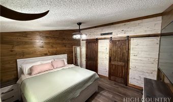 71 Ledford Ridge Ln, Bakersville, NC 28705