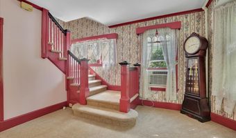 35 Broadview St, Bristol, CT 06010