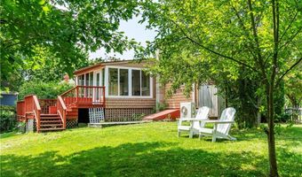 41 Mount View Ave, North Kingstown, RI 02852
