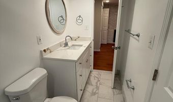 4721 SPRINGBROOK Dr, Annandale, VA 22003