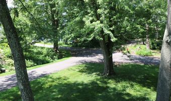 411 Lakeshore Rd, Ashland, OH 44805