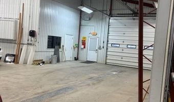 316 1st St, Aurora, NE 68818