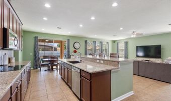 111 ONYX Ct, Auburndale, FL 33823