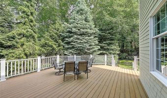 10 Owl Tree Ln, East Greenwich, RI 02818
