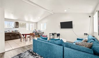 844 W 78th St, Los Angeles, CA 90044