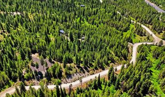 5 Laurins Ln, Cascade, ID 83611