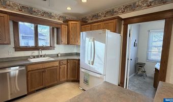 709 N St, Aurora, NE 68818