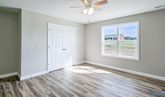 9257 Stanford Rd, Athens, AL 35611