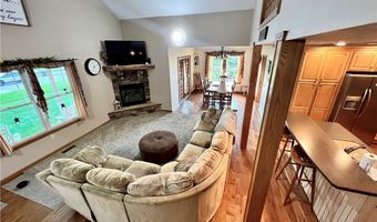 4918 S Carr Rd, Apple Creek, OH 44606