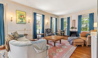 31 Canterbury Rd, Brooklyn, CT 06234