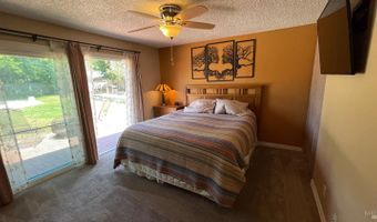 2417 San Joaquin Ct, Santa Rosa, CA 95401