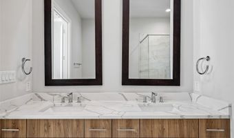 6005 Laurel Ln, Addison, TX 75001