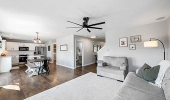 1209 10th Avenue Pl SE, Altoona, IA 50009