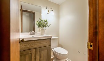2765 Gladstone Ave, Ann Arbor, MI 48104