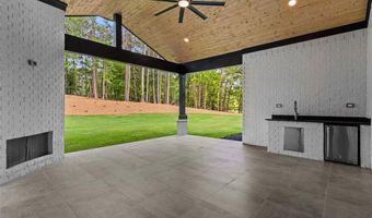 400 Auburn Rd, Auburn, GA 30011