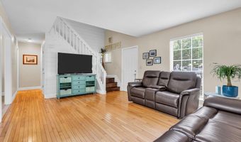 16 SHELLI Ter, Barnegat, NJ 08005