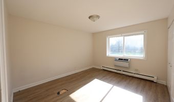 2230 S Goebbert Rd 139, Arlington Heights, IL 60005