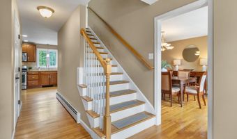 212 Oak Hill Rd, Barrington, NH 03825