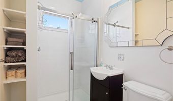 3 Carroll Ave, Newport, RI 02840